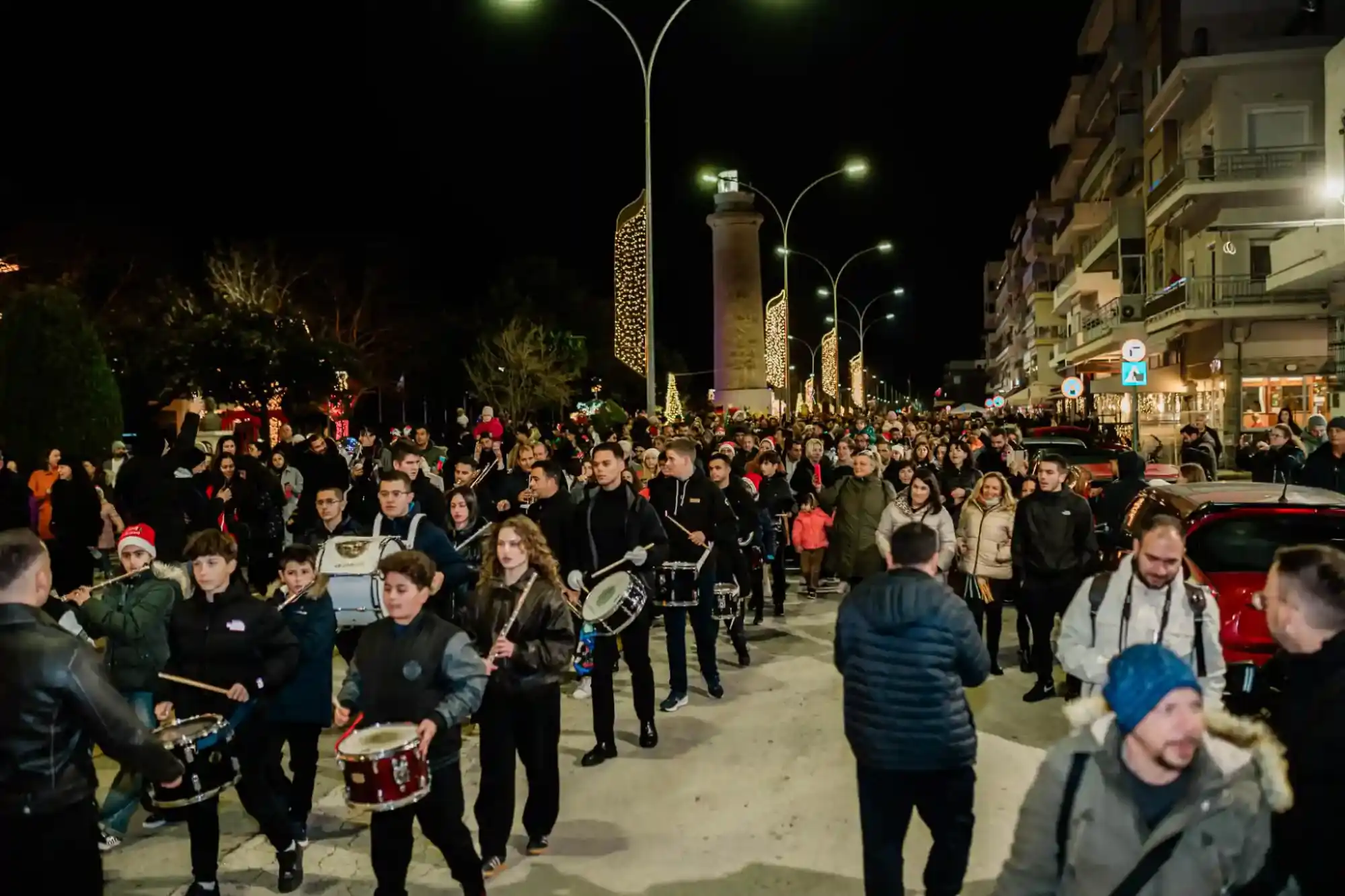 parade-card slide image